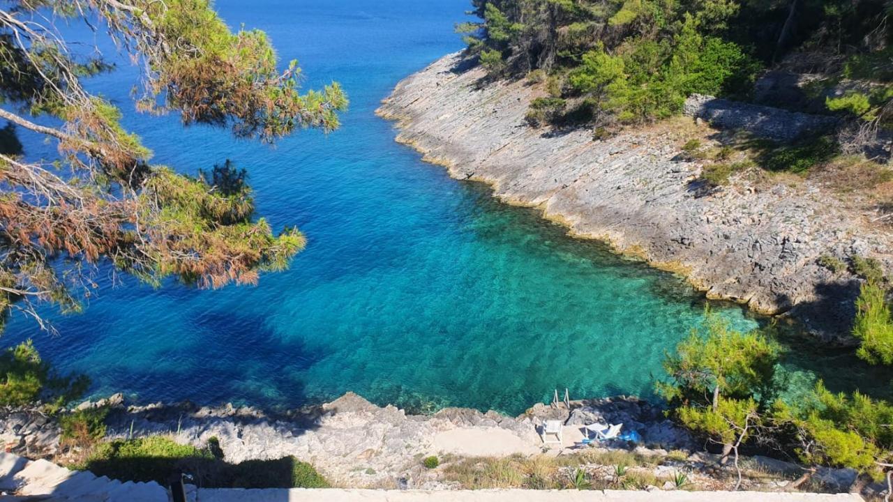Modern Robinson Veli Bare Villa Vela Luka Eksteriør billede